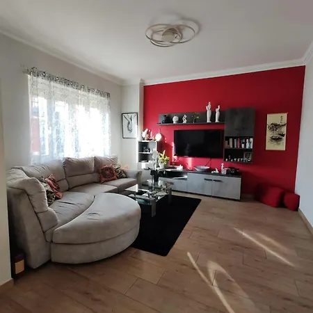 דירה Terrace Near Metro & Free Parking טורינו